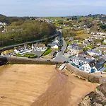 Seacliff Homes No 43 By Trident Homes